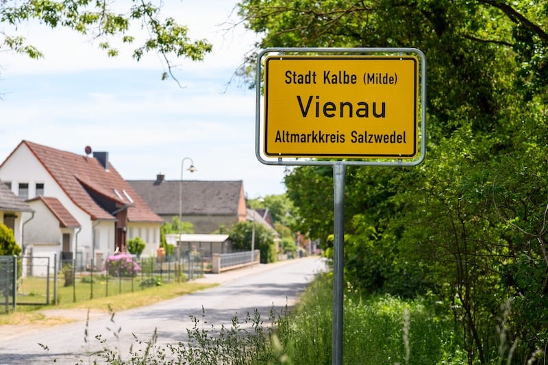Glasfaser für Sachsen-Anhalt: - 3.800 Haushalte in der zentralen Altmark können online gehen