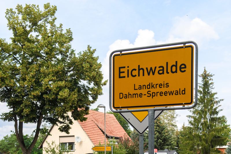 Brandenburg surft auf der 1-Gigabitwelle: DNS:NET baut in Eichwalde neues Giganetz